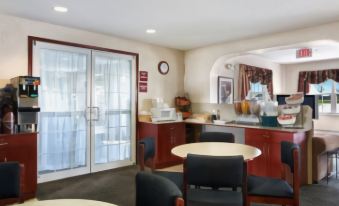 Microtel Inn & Suites by Wyndham Miami