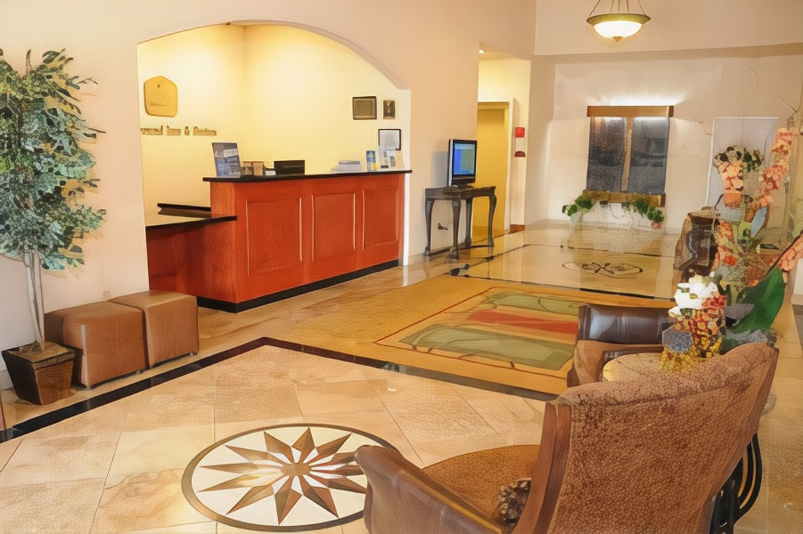 Best Western Plus Battleground Inn & Suites