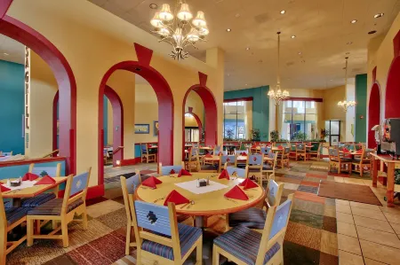 Ramada Plaza by Wyndham Albuquerque Midtown