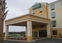 La Quinta Inn & Suites by Wyndham Warner Robins - Robins AFB