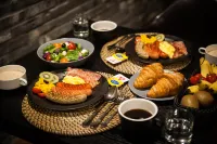 Amare - breakfast