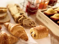 B&B Hotel Zaragoza Centro - Breakfast
