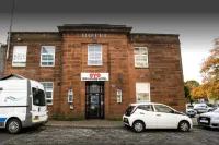 OYO Gin House Hotel Hotels in Greenock