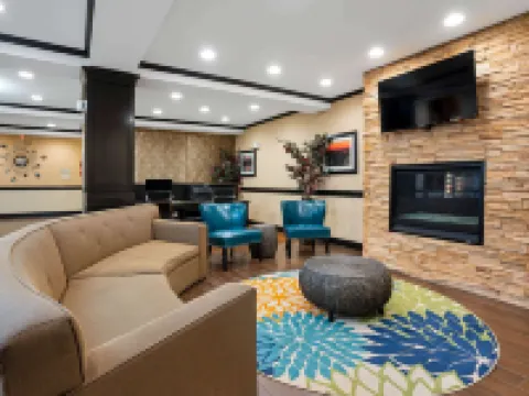 La Quinta Inn & Suites by Wyndham Auburn Hotels in King County