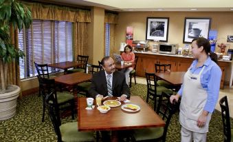 Hampton Inn Austin-South/Airport Area