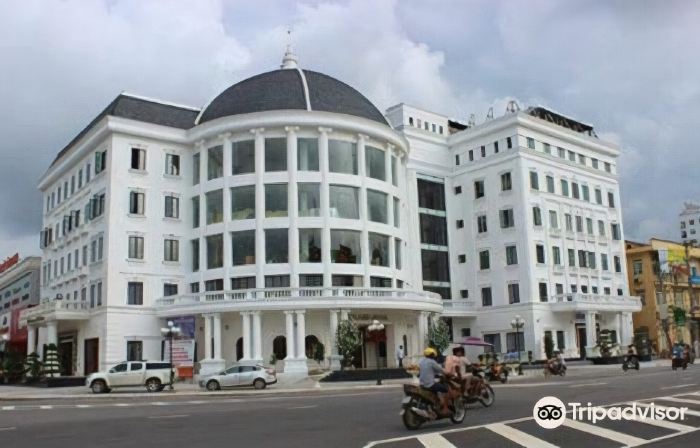 Grand Hotel