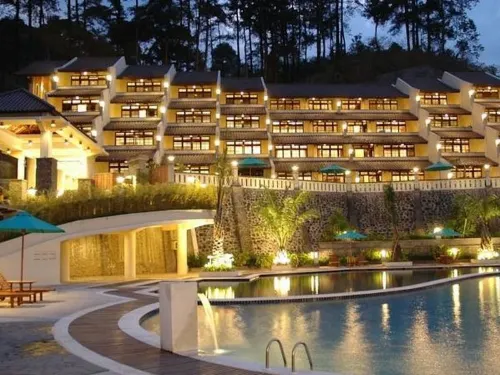 Pines Garden Resort Hotels in Prigen