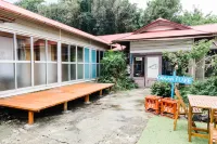 ＣＡＲＡＶＡＮ　ＦＬＡＫＥ Hotel dekat Izu Oshima Volcano Museum