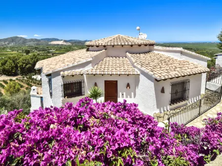 Villa Clementina Отели в г. Пего