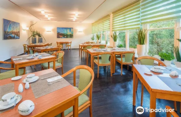 布爾萊爾霍夫酒店