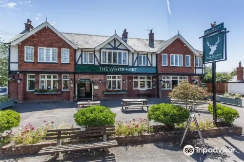 White Hart Hotels in Binsted