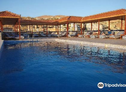 Petra Moon Hotel