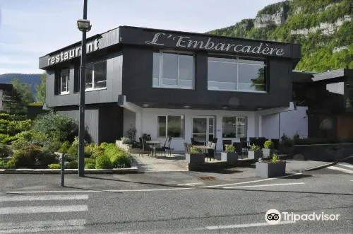 Logis Hotel l'Embarcadère Hotels in Maillat