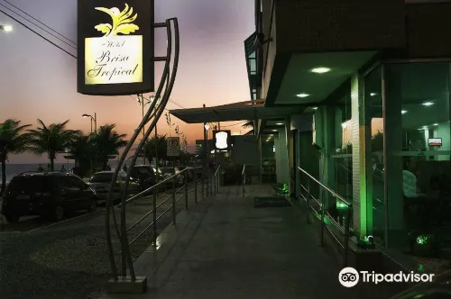 德馬卡埃布里薩熱帶飯店