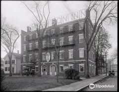 Garrison Inn Boutique Hotel