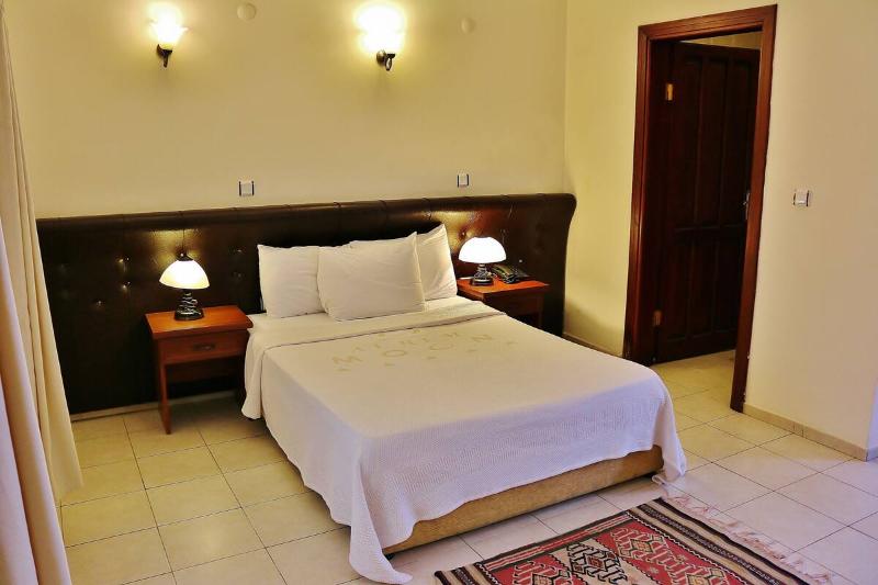 Bacahan Hotel - Special Class