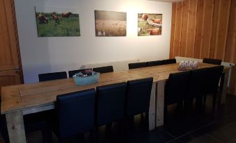 Rural and Comfortably Furnished Group in the Drenthe-friese Wold - Housity