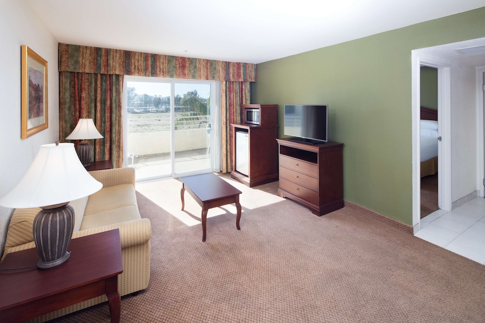 Red Lion Inn & Suites Perris