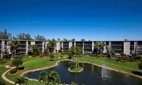 Sundial Beach Resort & Spa