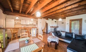 Quaint Apartment in Dombasle-Devant-Darney with Barbecue