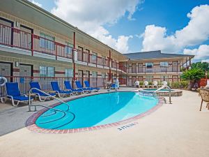 SureStay Hotel by Best Western New Braunfels