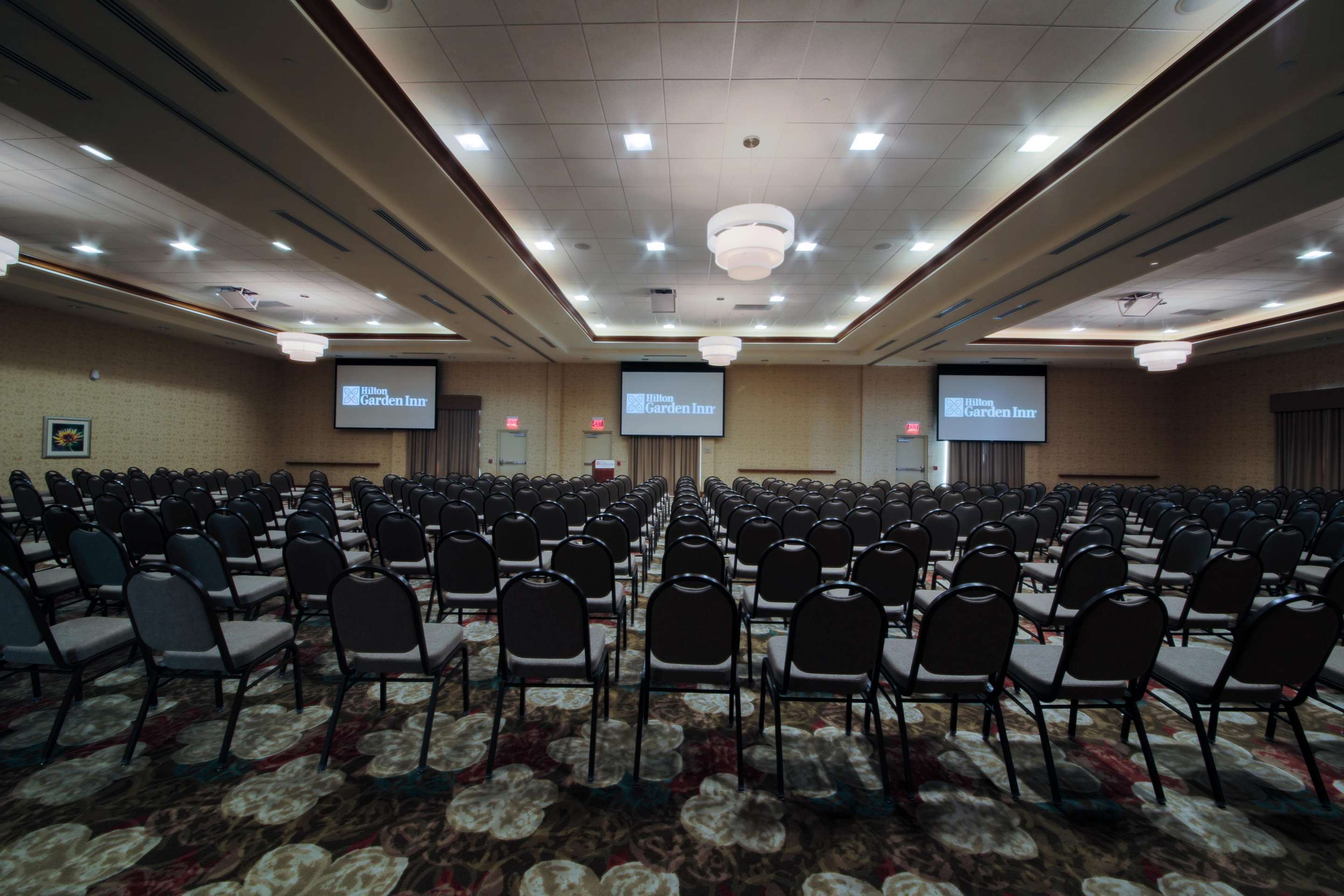 Hilton Garden Inn Cedar Falls Conference Center