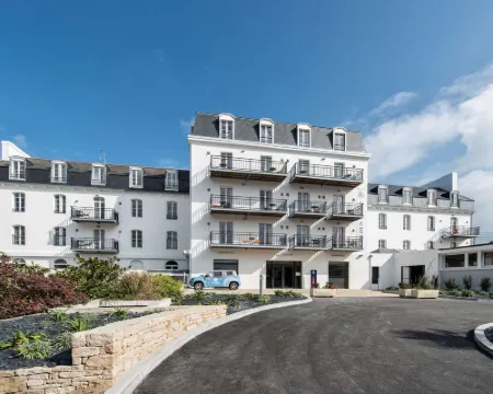 Hôtel Valdys Thalasso & Spa - la Baie Hotels in Douarnenez