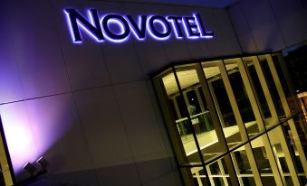 Novotel London West