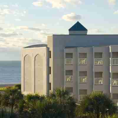 Casa Del Mar Beachfront Suites Hotel Exterior