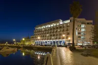 AP Eva Senses Hotels near Santa Maria Cathedral
