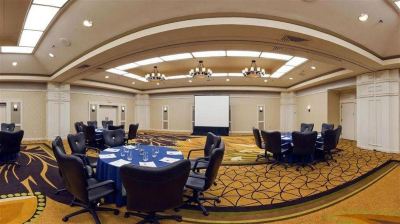 会議室 クラウン プラザ フェアフィールドの写真