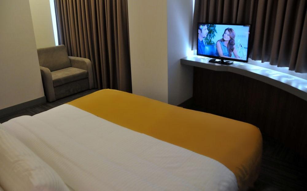 Plus Hotel Bostanci Atasehir