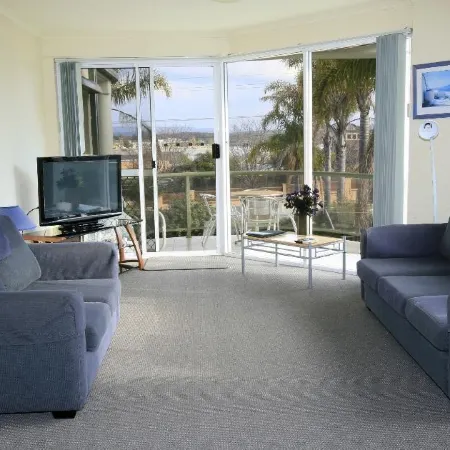 The Palms Apartments