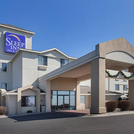 Sleep Inn & Suites Bay View Acme - Traverse City