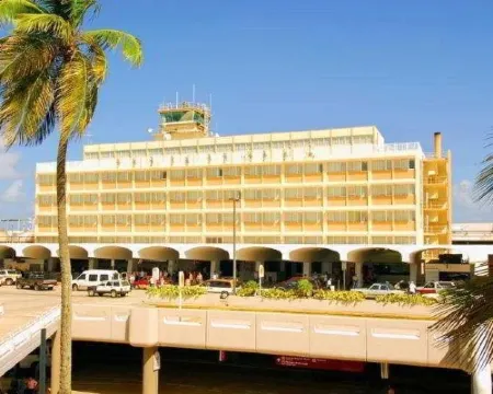 San Juan Airport Hotel โรงแรมในแคโรไลนา