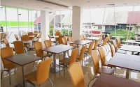 Whiz Hotel Cikini Jakarta