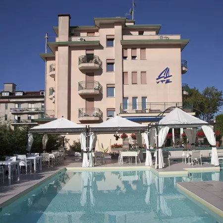 Ute Hotel