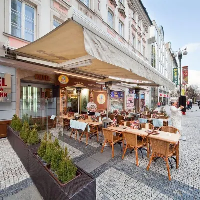 Prague Inn Các khách sạn gần Trung tâm Thành phố Praha