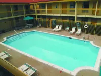 Motel 6 Aurora, CO - Medical Center - Rooftop Pools