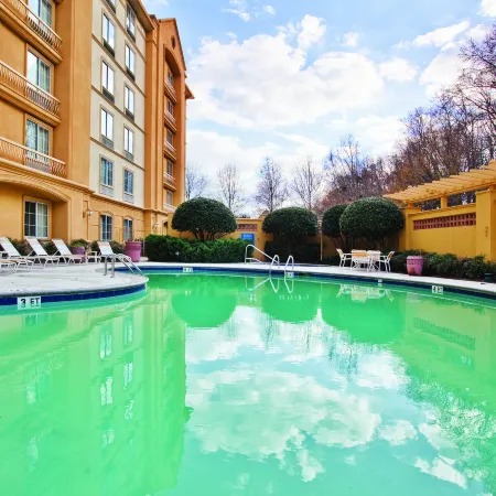 La Quinta Inn & Suites by Wyndham Atlanta Alpharetta