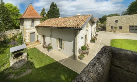 Clos Marcamps - Teritoria Отели в г. Ларюскад