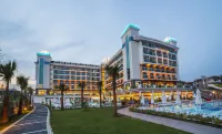 Luna Blanca Resort & Spa Hotels in der Nähe von Selge Park Shoping Center