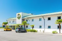 B&B Hotel Pau Lescar Hotels in Lons