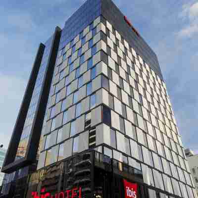 Ibis Adelaide Hotel Exterior