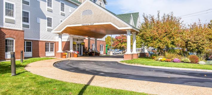 Comfort Inn & Suites Dover-Portsmouth Hotels in Strafford County