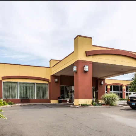 Hamden Hotel and Suites – Hamden New Haven