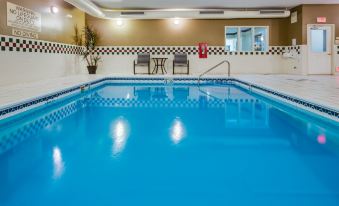 Country Inn & Suites by Radisson, Gurnee, IL