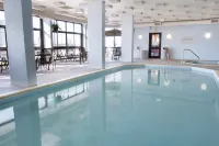 Drury Inn & Suites Terre Haute - Swimmingpools