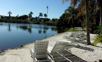 Marco Island Lakeside Inn