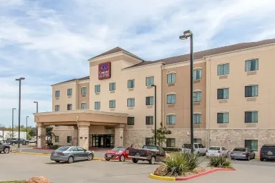 Comfort Suites-Youngstown North Hotels in Youngstown